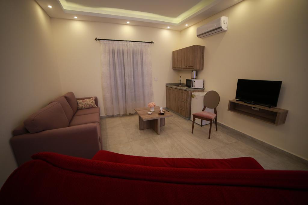 Asamina Boutique Hotel Tyre Exterior photo