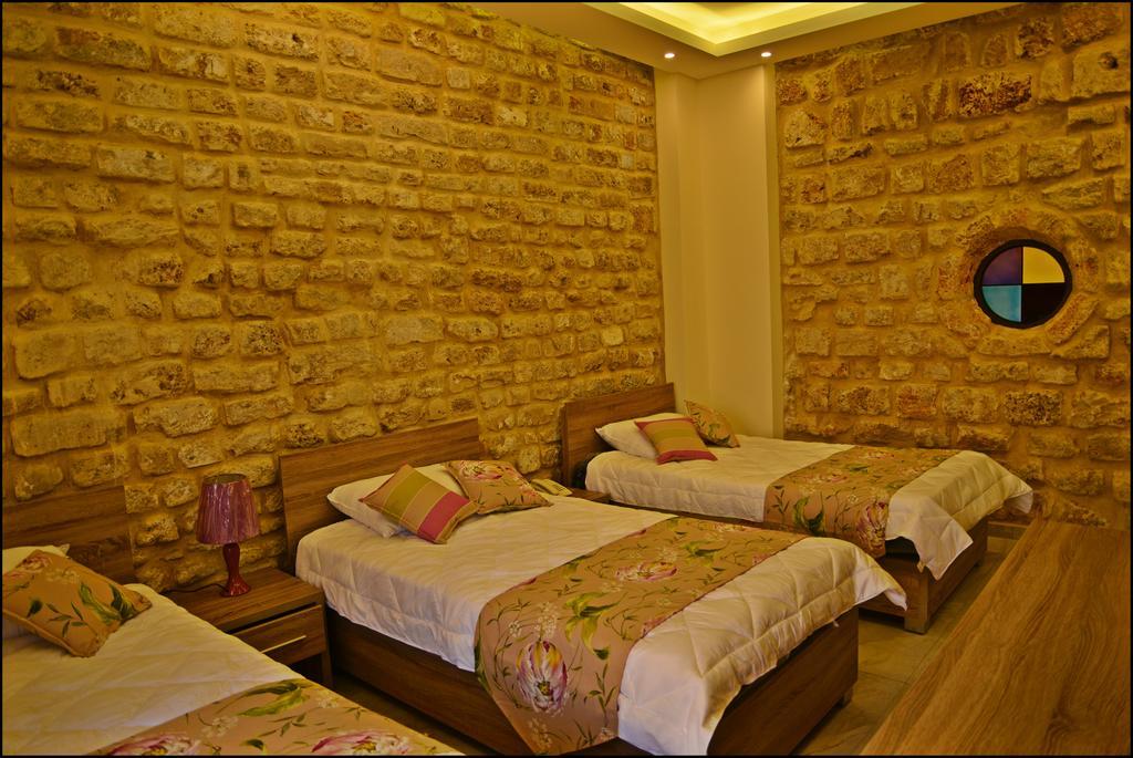 Asamina Boutique Hotel Tyre Exterior photo