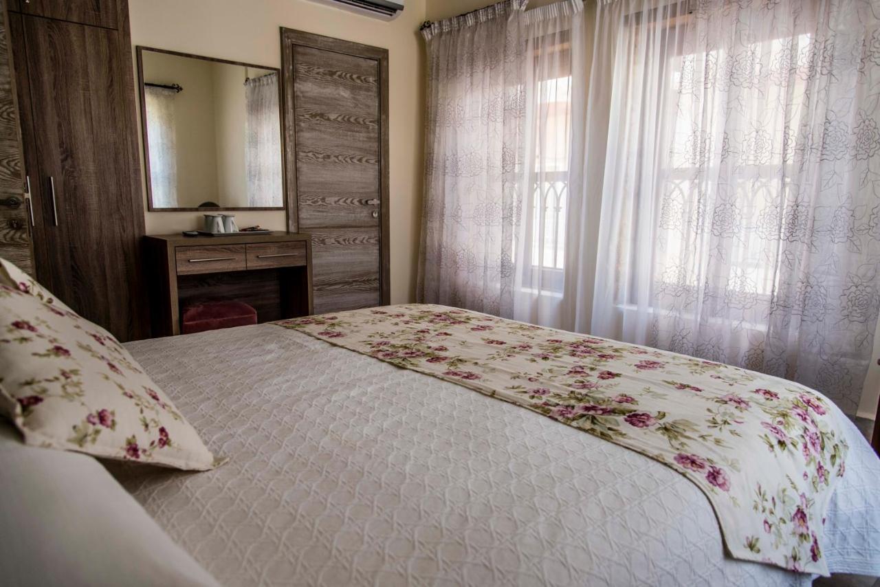 Asamina Boutique Hotel Tyre Exterior photo